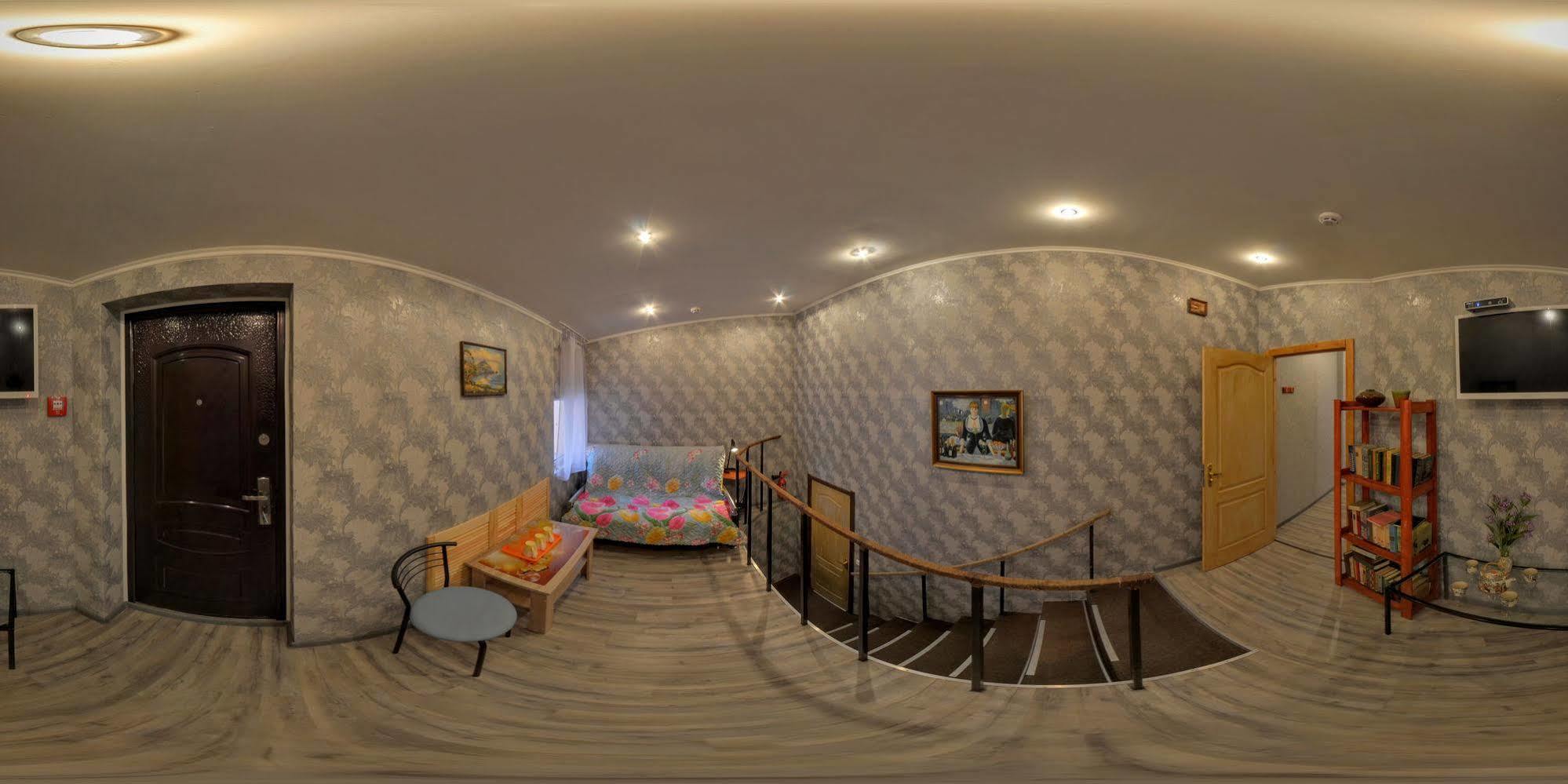 Yellow Unlimited Hotel 4 Kharkov Luaran gambar