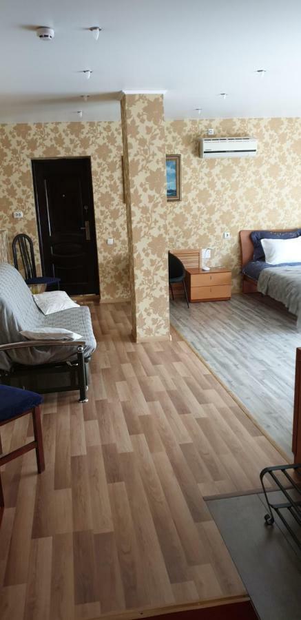 Yellow Unlimited Hotel 4 Kharkov Luaran gambar